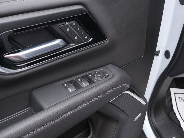 New 2026 GMC Yukon XL Denali w/ Sun & Power Step Package AWD/4WD image 17