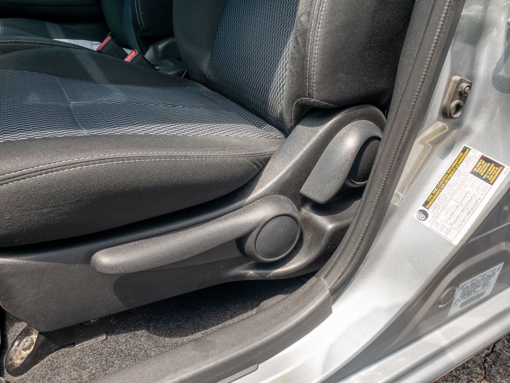 Used 2014 Nissan Versa Note SV w/ Convenience Package FWD image 20