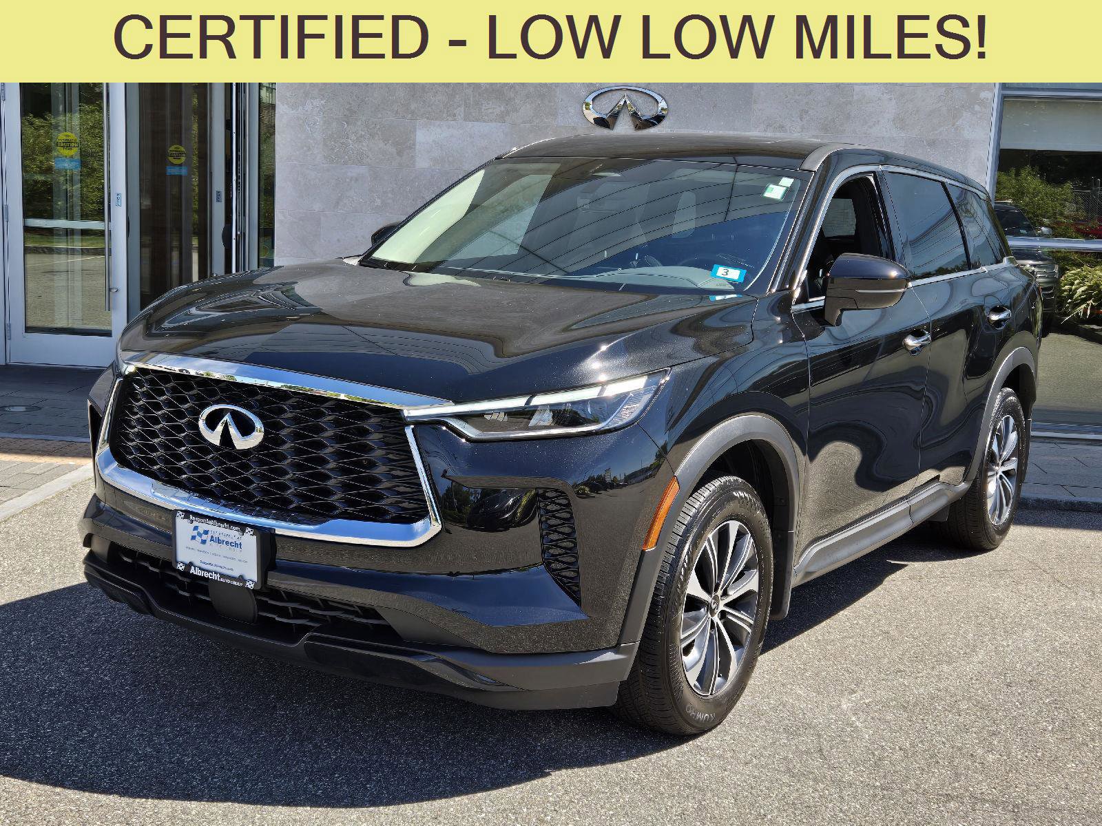 Certified 2025 INFINITI QX60 Pure