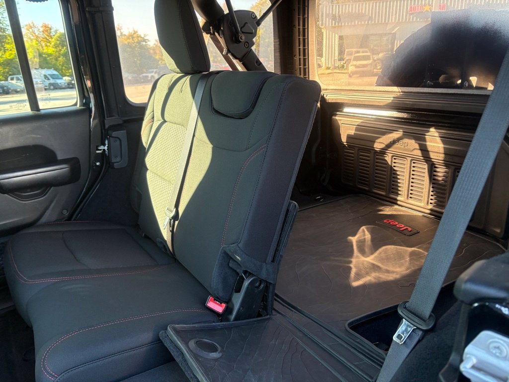 Used 2019 Jeep Wrangler Unlimited Rubicon AWD/4WD image 19