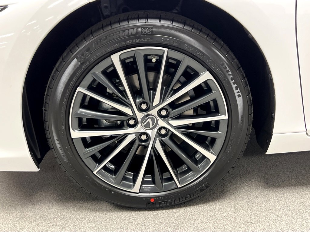 New 2025 Lexus ES 350 w/ Premium Package image 37