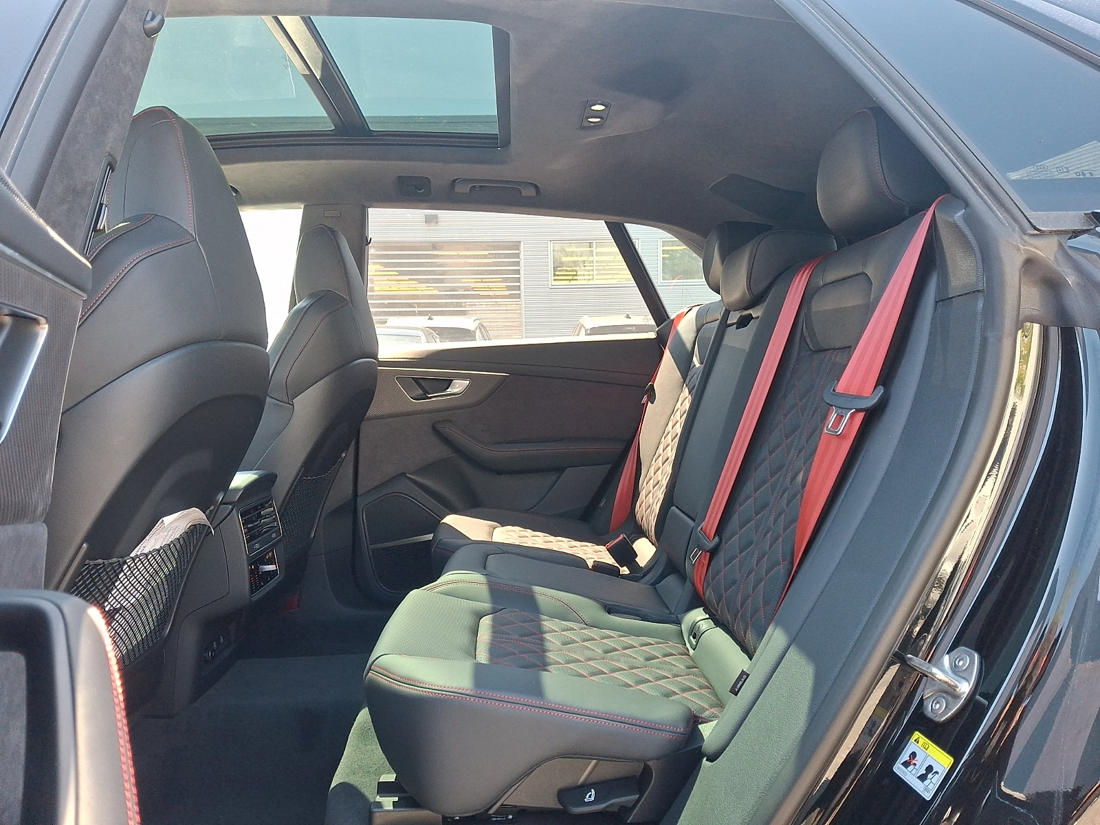 New 2026 Audi SQ8 Prestige AWD/4WD image 6