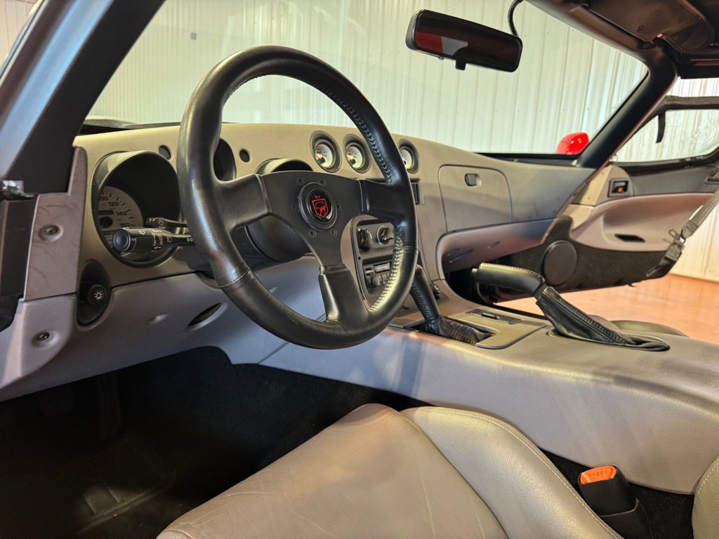 Used 1994 Dodge Viper RT/10 image 30