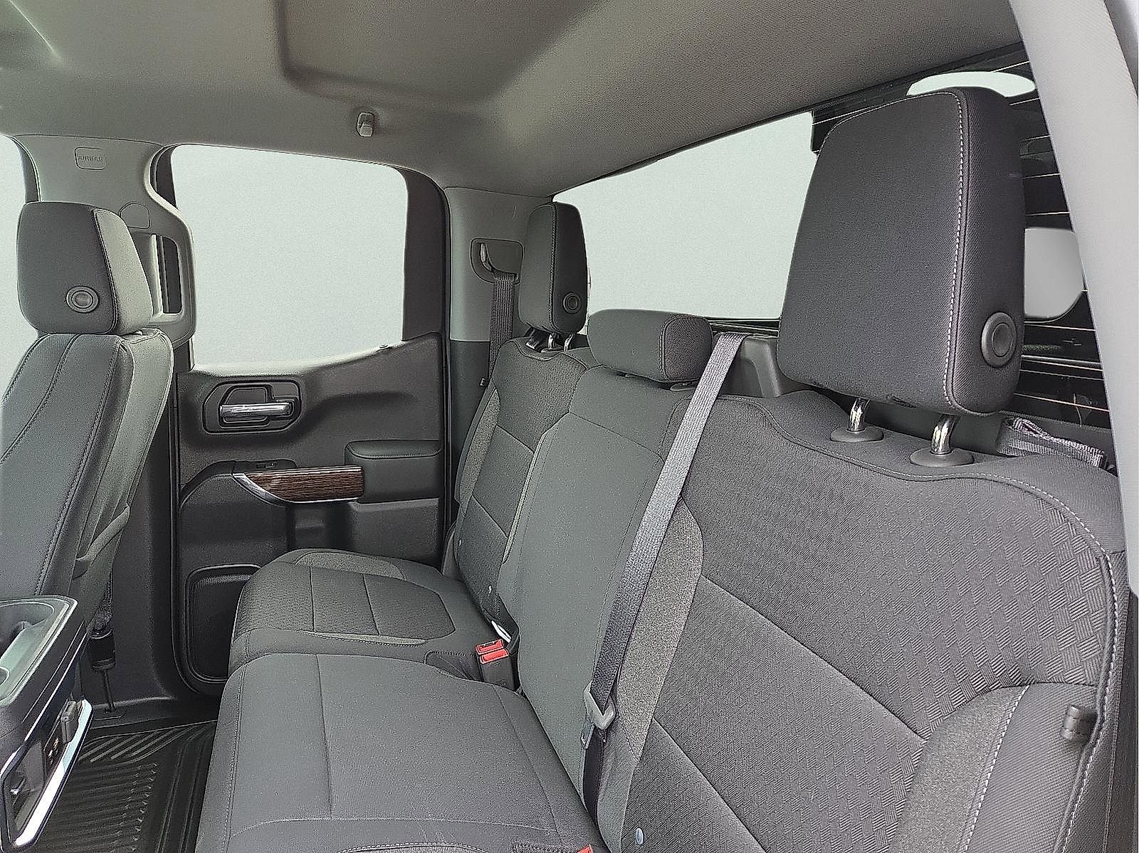 Used 2020 GMC Sierra 1500 Elevation w/ Elevation Value Package image 10