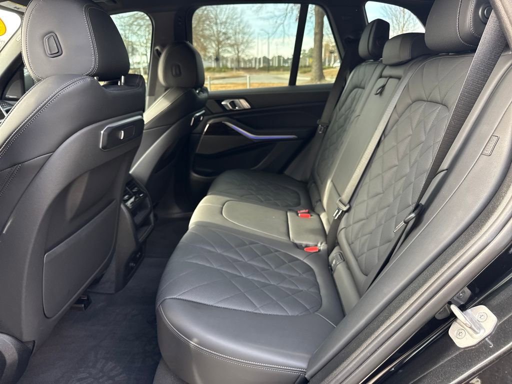Used 2024 BMW X5 xDrive40i w/ Premium Package image 26