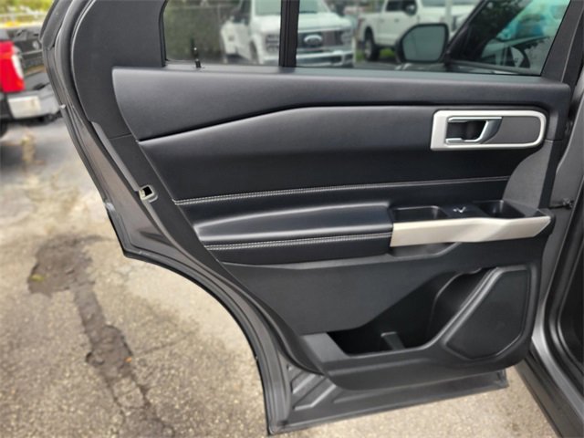 Certified 2022 Ford Explorer XLT image 14