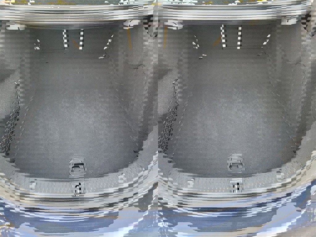 Used 2023 Mercedes-Benz E 350 Sedan image 12