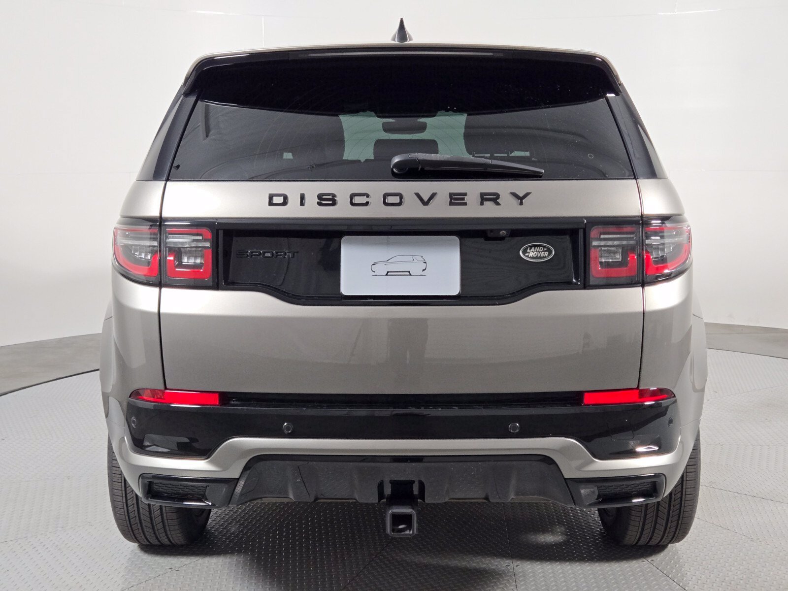 Used 2022 Land Rover Discovery Sport SE R-Dynamic AWD/4WD image 7