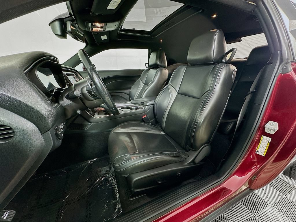 Used 2018 Dodge Challenger GT w/ Driver Convenience Group AWD/4WD image 25
