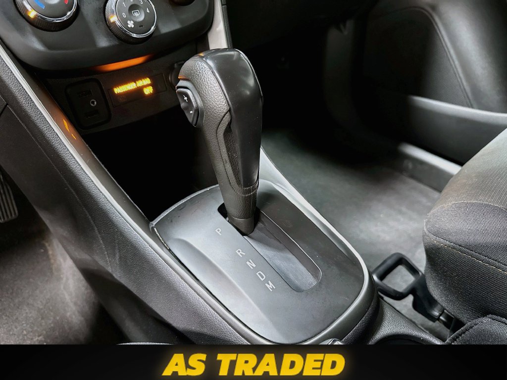 Used 2019 Chevrolet Trax LS AWD/4WD image 18