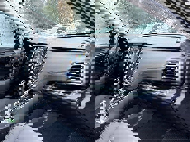 Certified 2025 Subaru Outback Onyx Edition XT w/ Popular Package #2 image 21