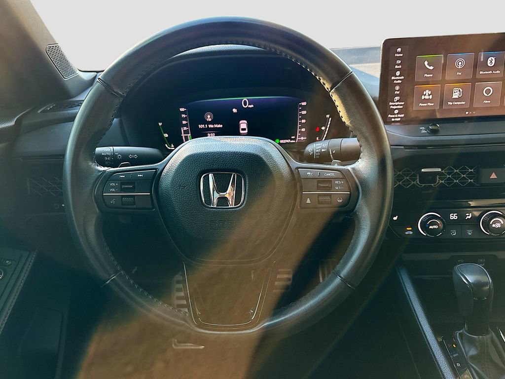 Used 2023 Honda Accord Sport image 11