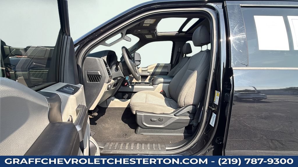 Used 2022 Ford F350 XLT w/ XLT Premium Package AWD/4WD image 21