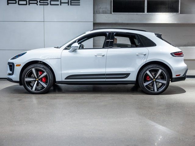 Certified 2025 Porsche Macan S image 2