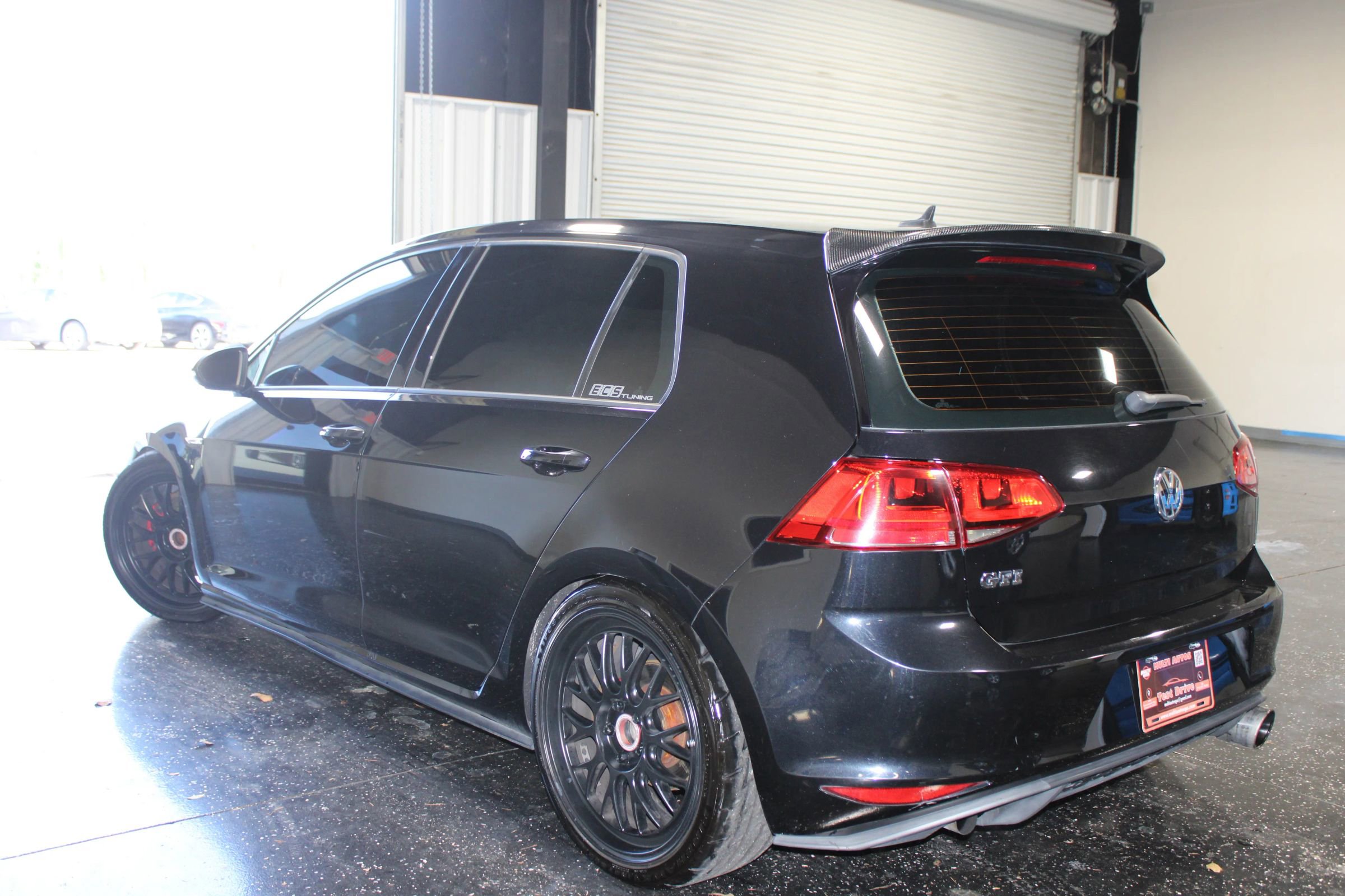 Used 2017 Volkswagen GTI S image 4