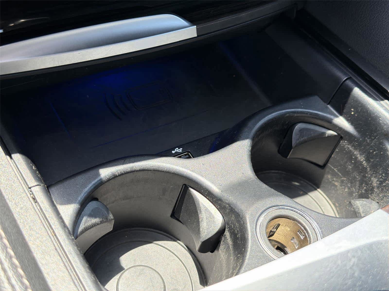 Used 2023 BMW 540i w/ M Sport Package RWD image 37