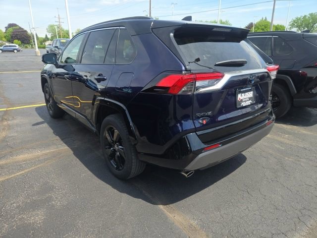 Used 2020 Toyota RAV4 XSE w/ XSE Grade Weather Package AWD/4WD image 4