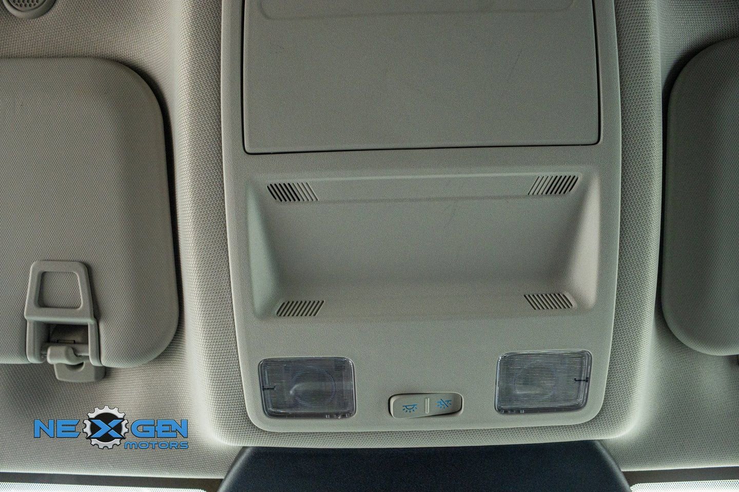 Used 2023 Ford Escape SE image 21