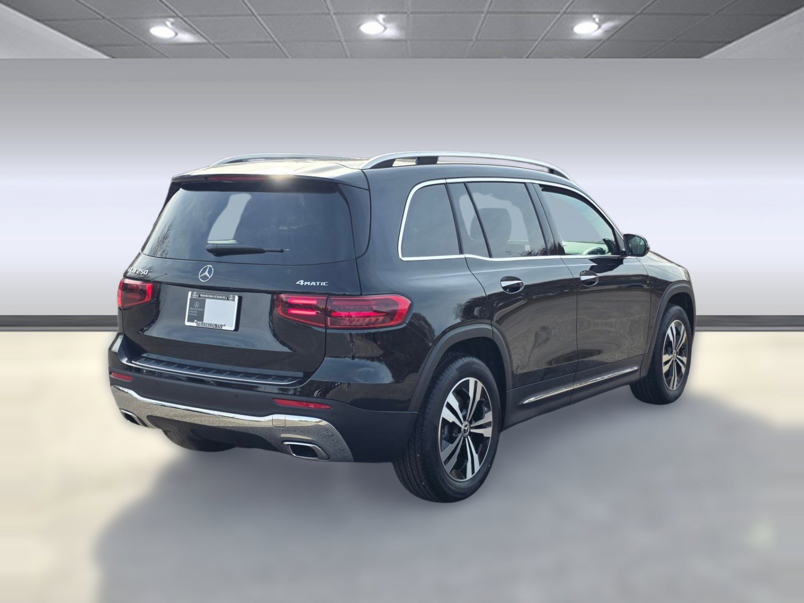 New 2026 Mercedes-Benz GLB 250 4MATIC image 8