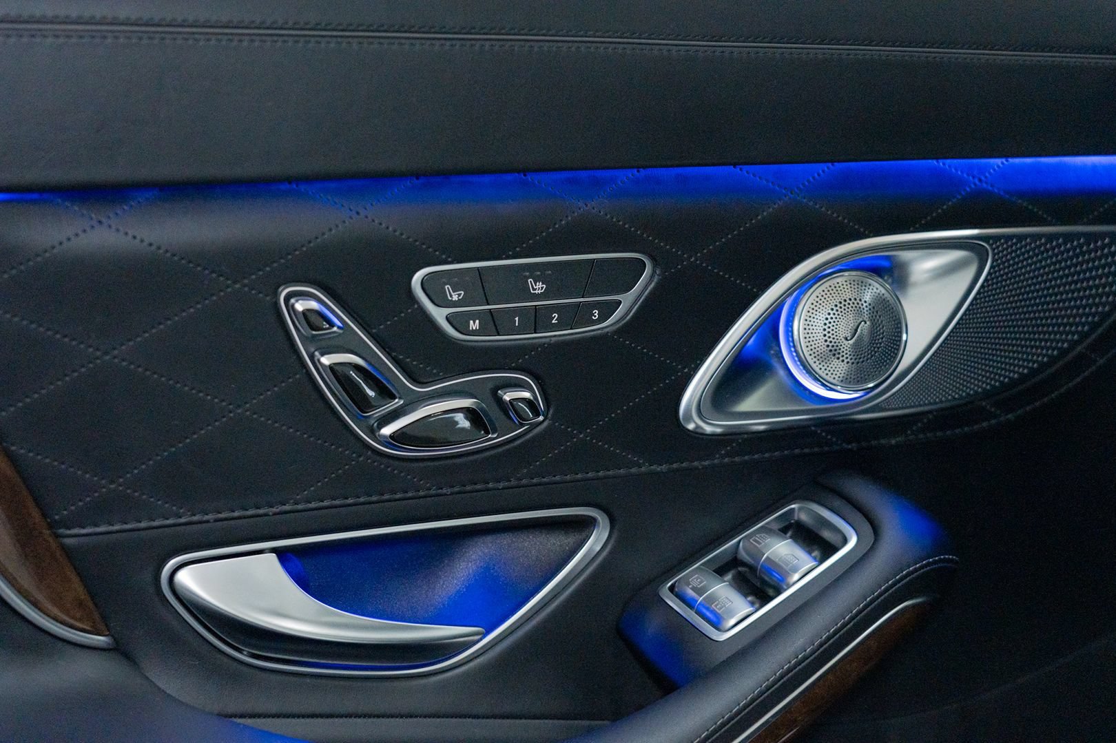 Used 2016 Mercedes-Benz Maybach S 600 image 28