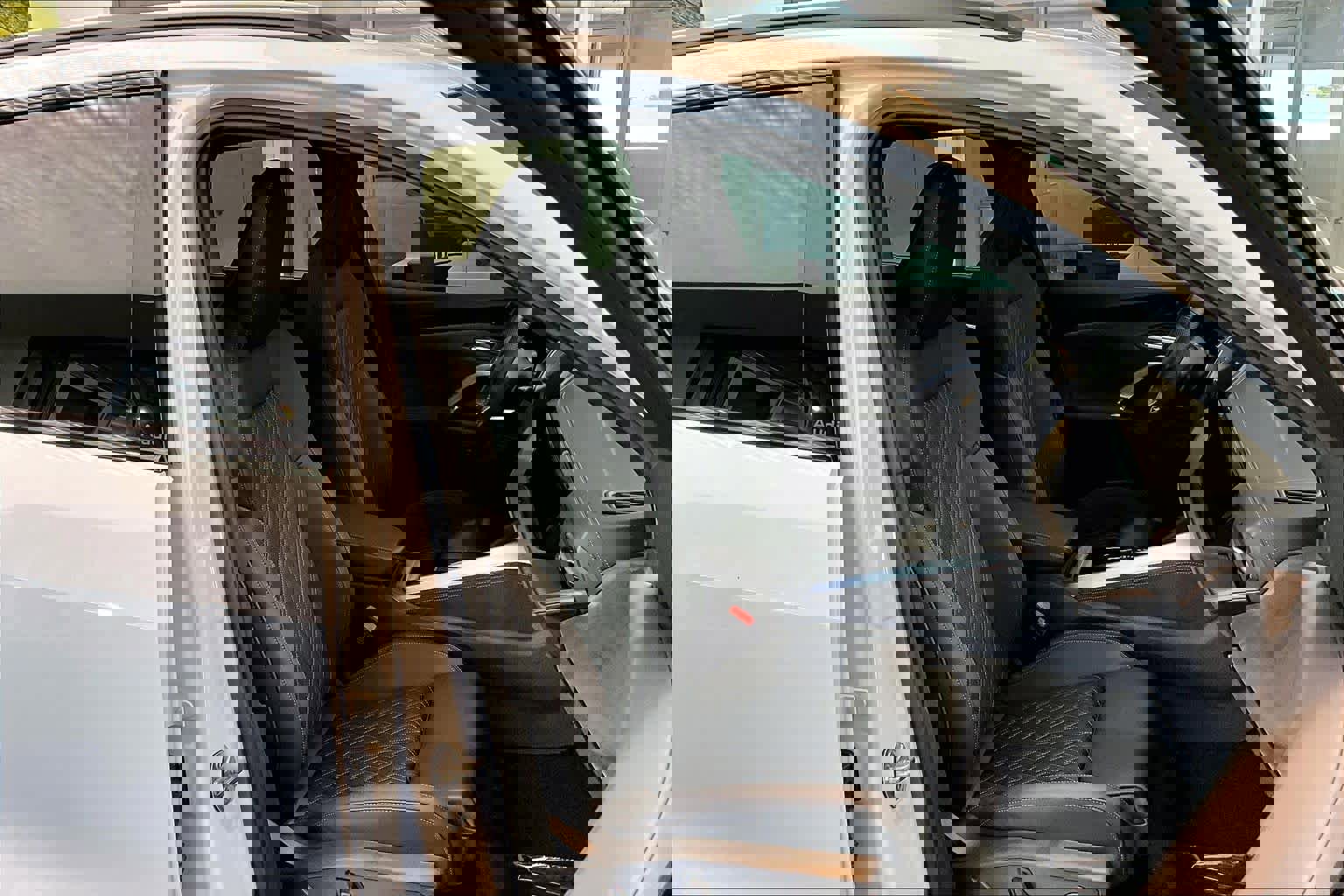 Used 2025 Audi SQ5 Premium Plus image 9