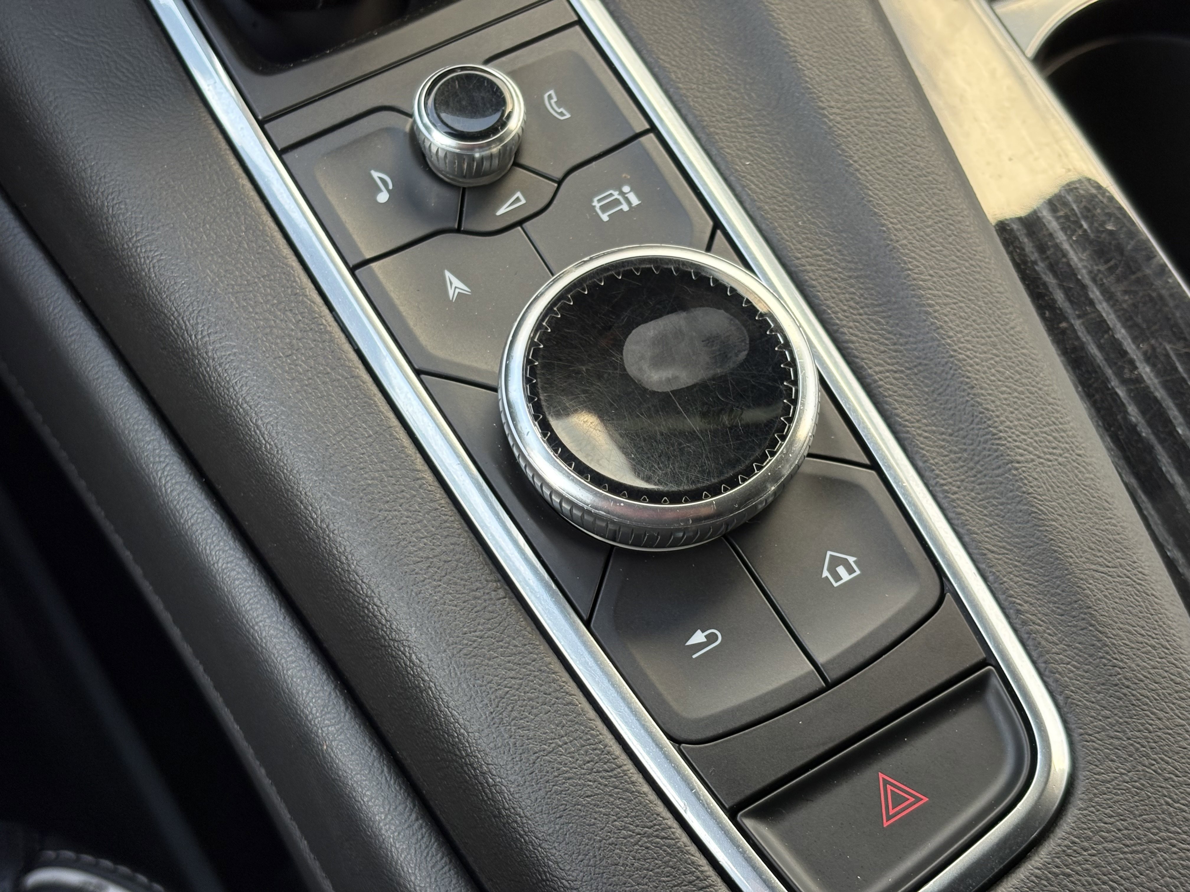 Used 2021 Cadillac Escalade Sport image 29