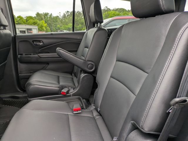 Used 2021 Honda Pilot Touring image 17