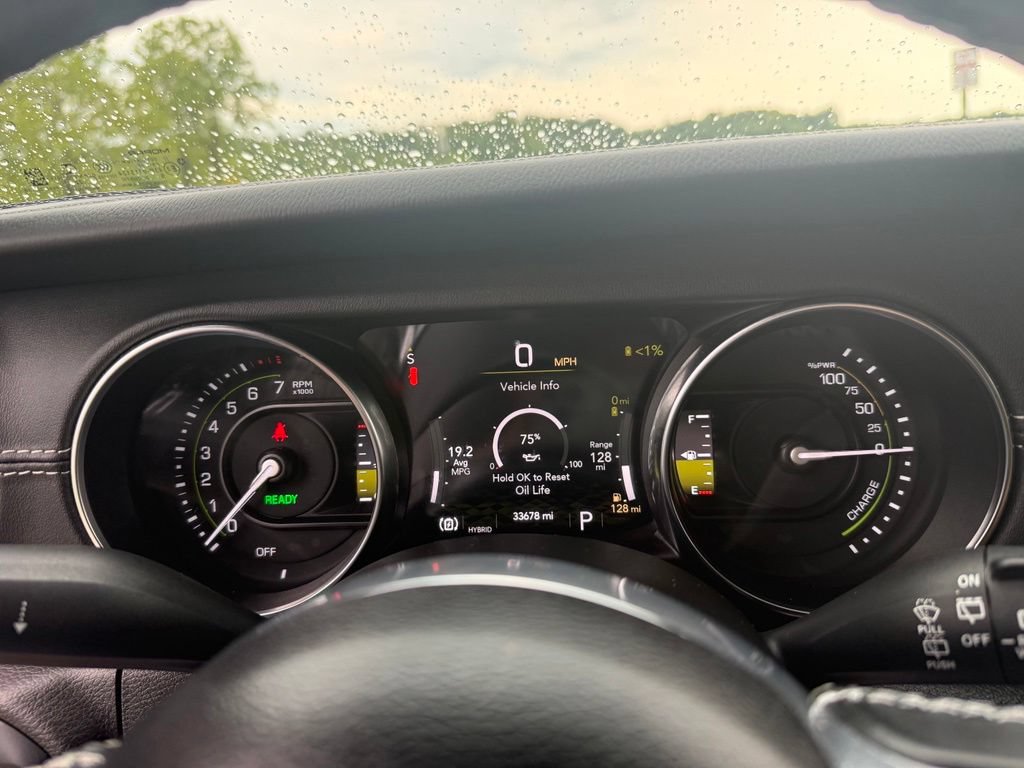 Used 2023 Jeep Wrangler Unlimited Sahara w/ Cold Weather Group AWD/4WD image 36