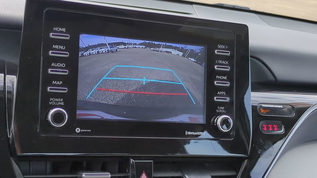 Used 2023 Toyota Camry SE image 24