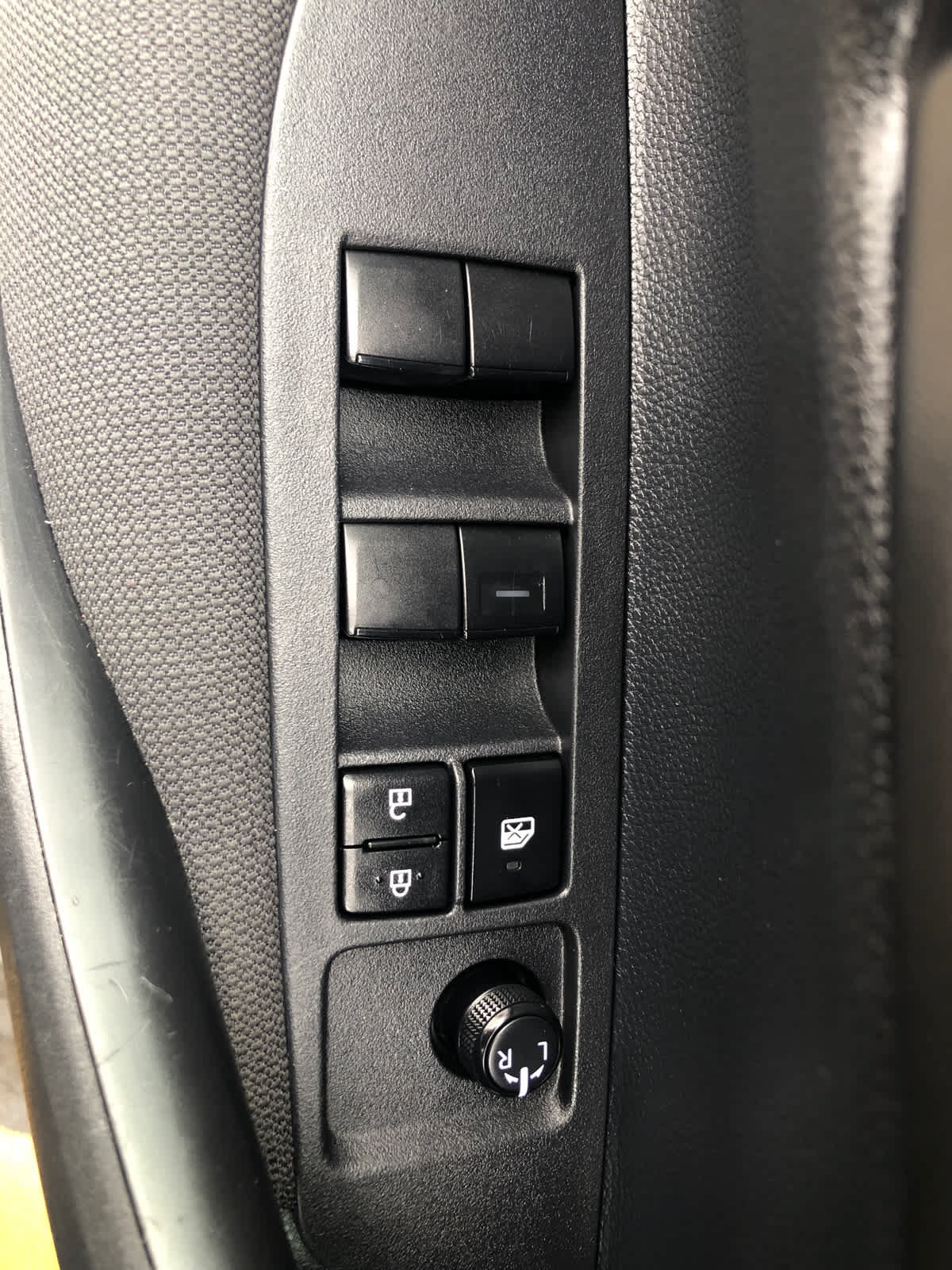 Certified 2025 Toyota Corolla LE FWD image 8