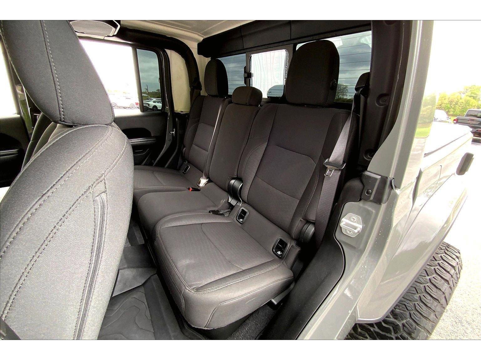 Used 2020 Jeep Gladiator Sport w/ Quick Order Package 24S AWD/4WD image 24