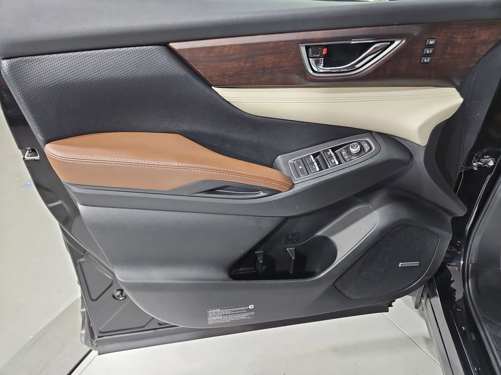 Used 2022 Subaru Ascent Touring w/ Popular Package #2A image 11