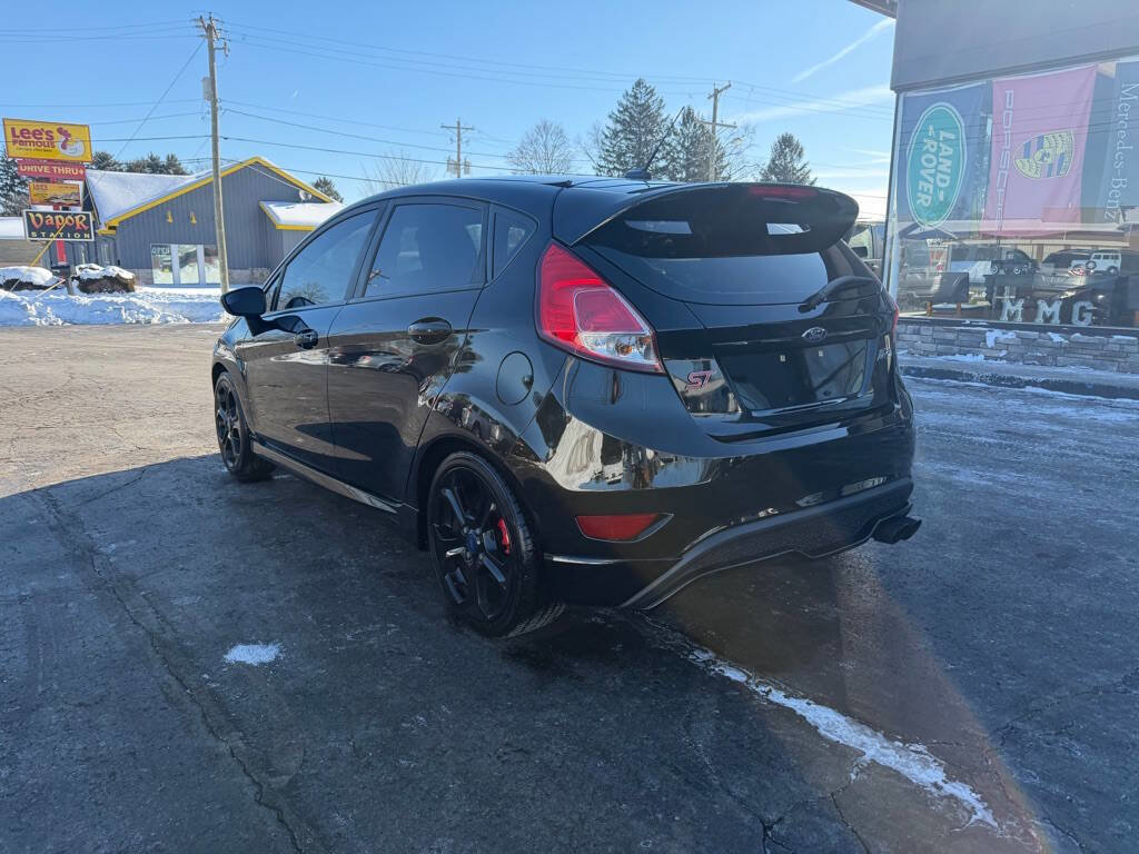 Used 2017 Ford Fiesta ST w/ ST Recaro Package image 4