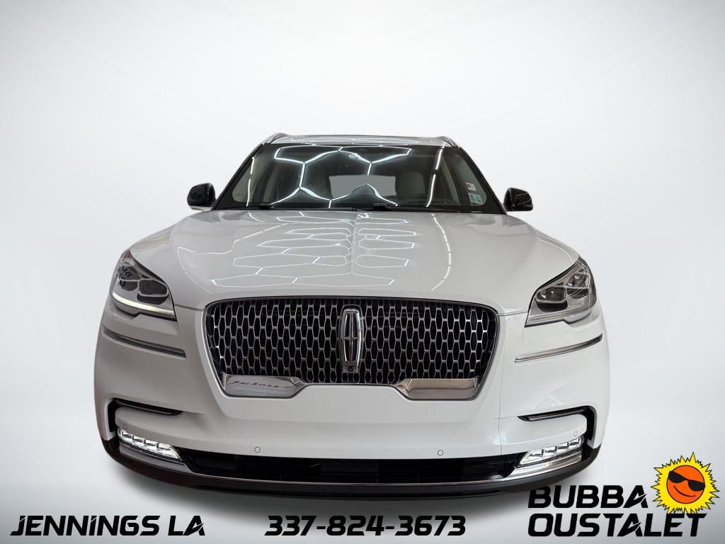 Used 2022 Lincoln Aviator Reserve image 4