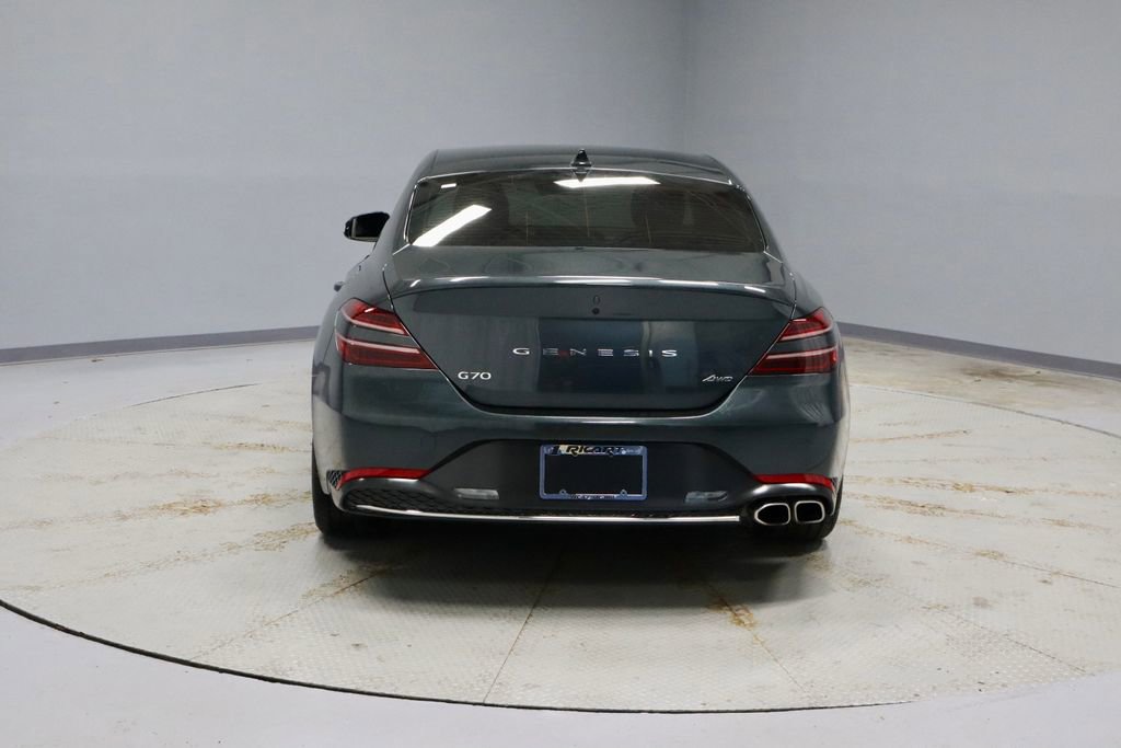 Used 2023 Genesis G70 2.0T image 12