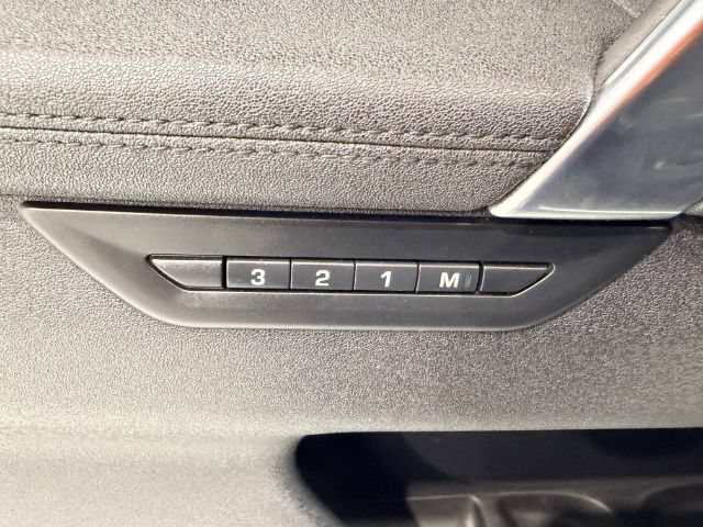 Used 2020 Land Rover Discovery Sport SE AWD/4WD image 44