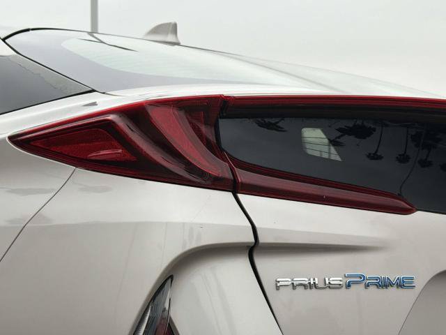 Used 2019 Toyota Prius Prime Advanced FWD image 8