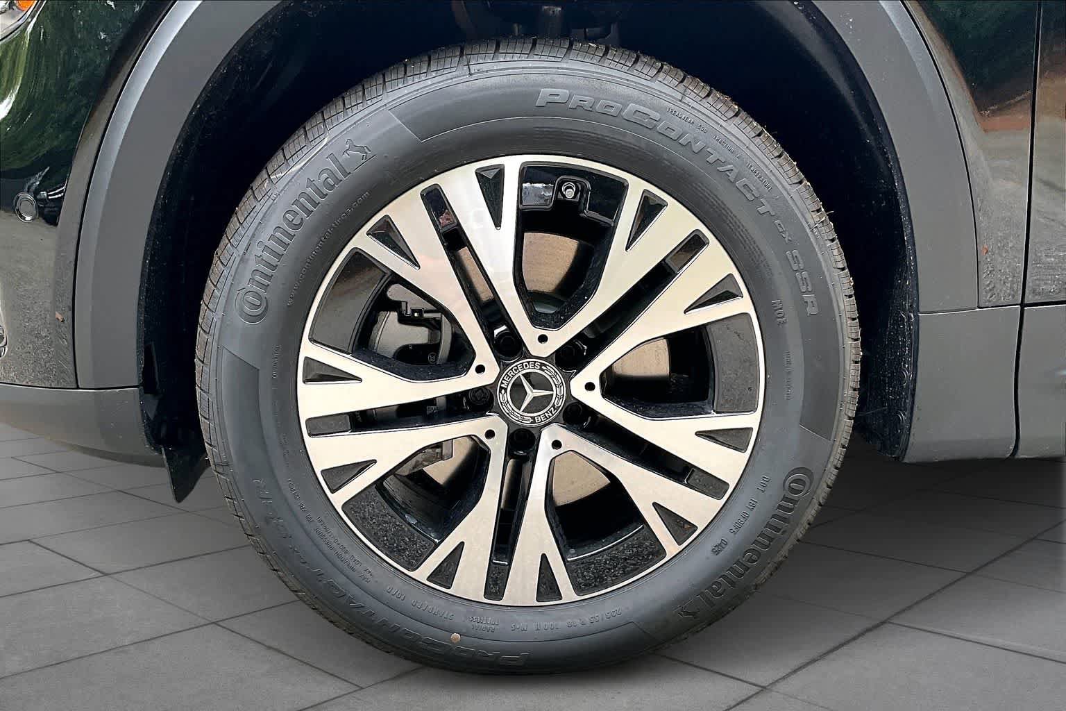 New 2026 Mercedes-Benz GLB 250 4MATIC image 16
