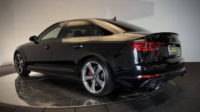 Used 2019 Audi S4 Premium Plus w/ Premium Plus Package image 2