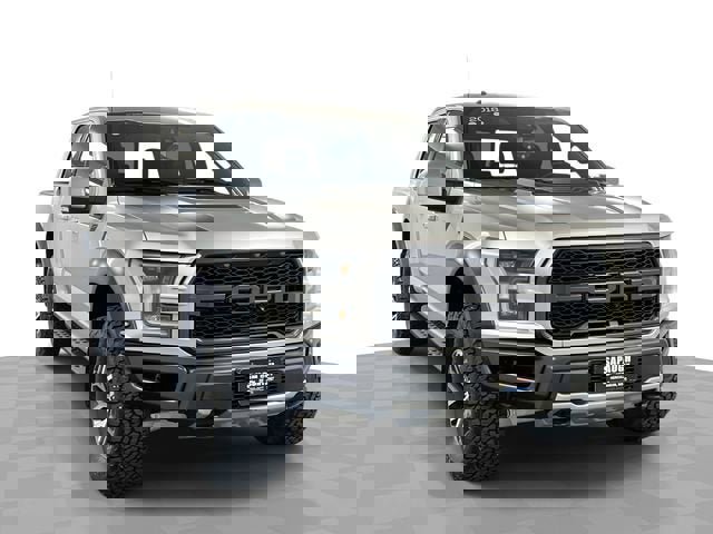 Used 2018 Ford F150 Raptor w/ Equipment Group 802A Luxury image 1