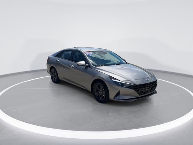 Used 2023 Hyundai Elantra Blue