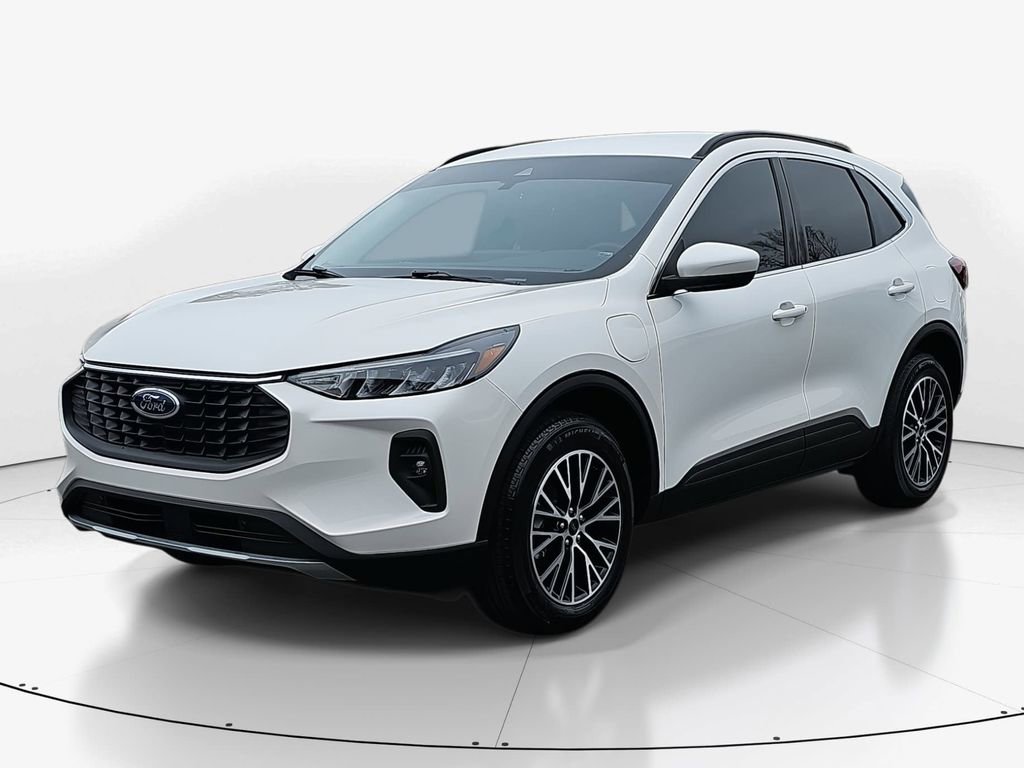 Used 2025 Ford Escape SE image 10