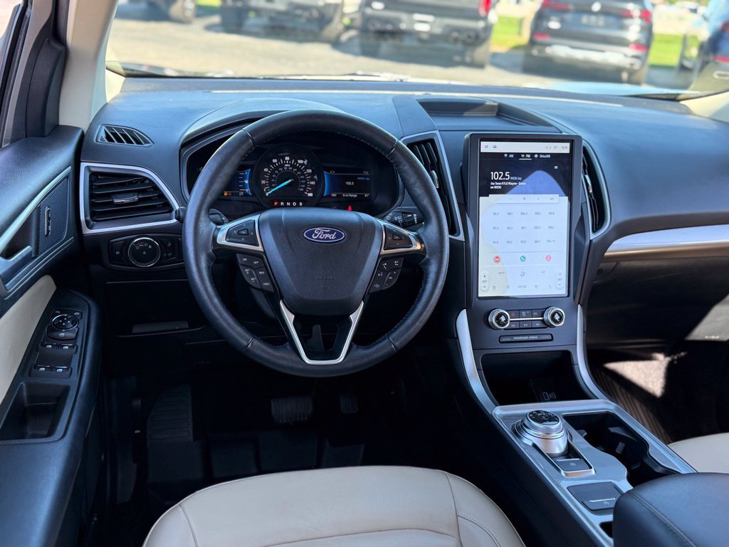 Certified 2023 Ford Edge SEL w/ Convenience Package AWD/4WD image 5
