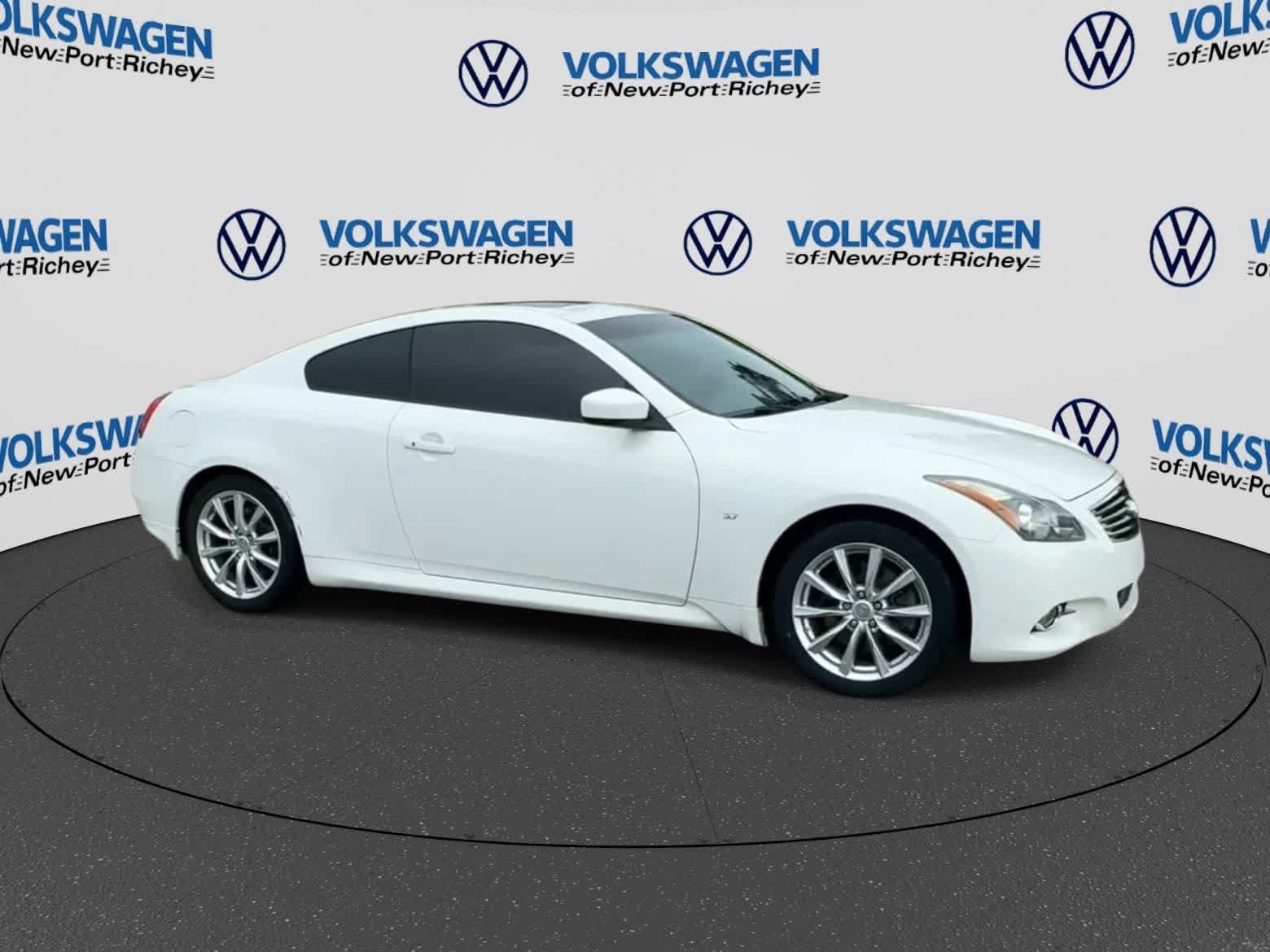 Used 2014 INFINITI Q60 Journey w/ Premium Package RWD image 9