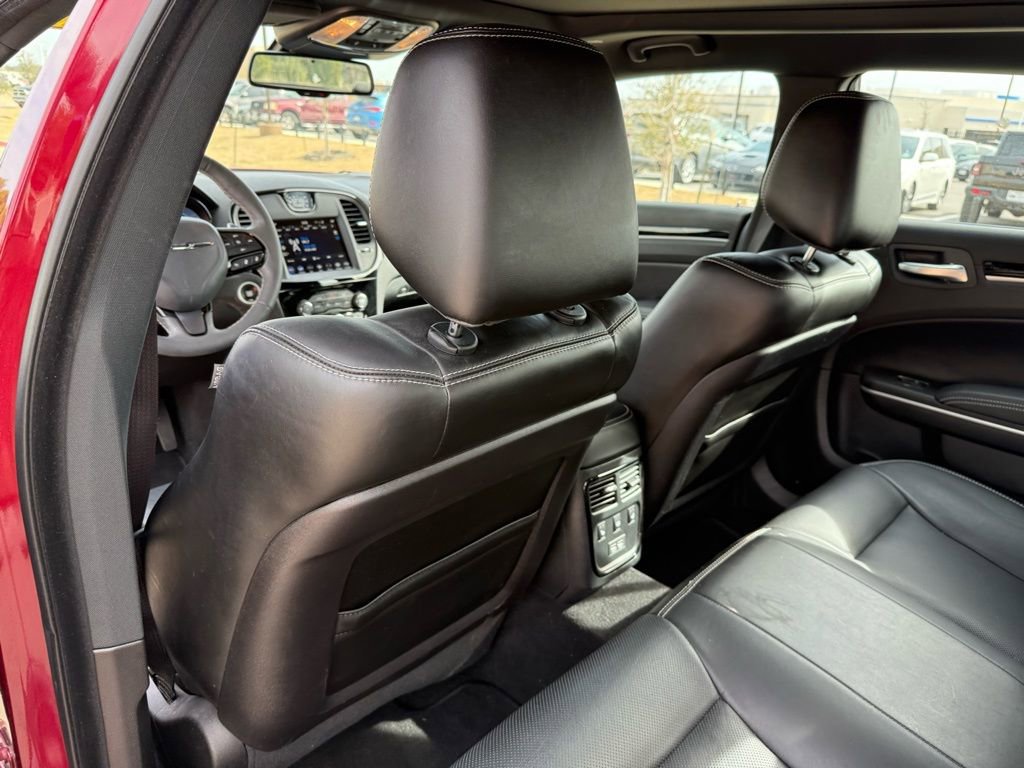 Used 2023 Chrysler 300 S w/ Comfort Group image 22