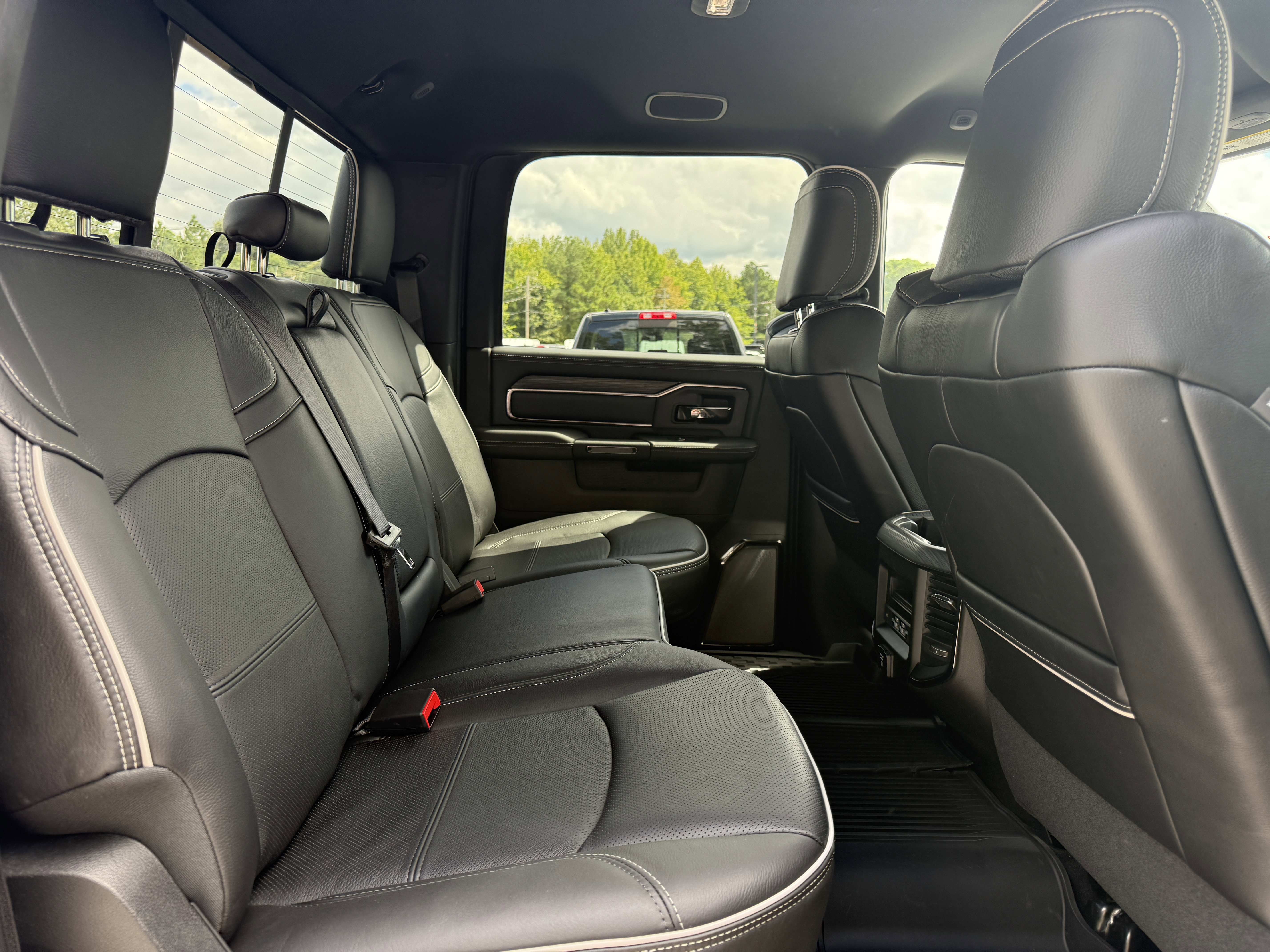 New 2025 RAM 2500 Rebel w/ Rebel Level 2 Equipment Group image 18