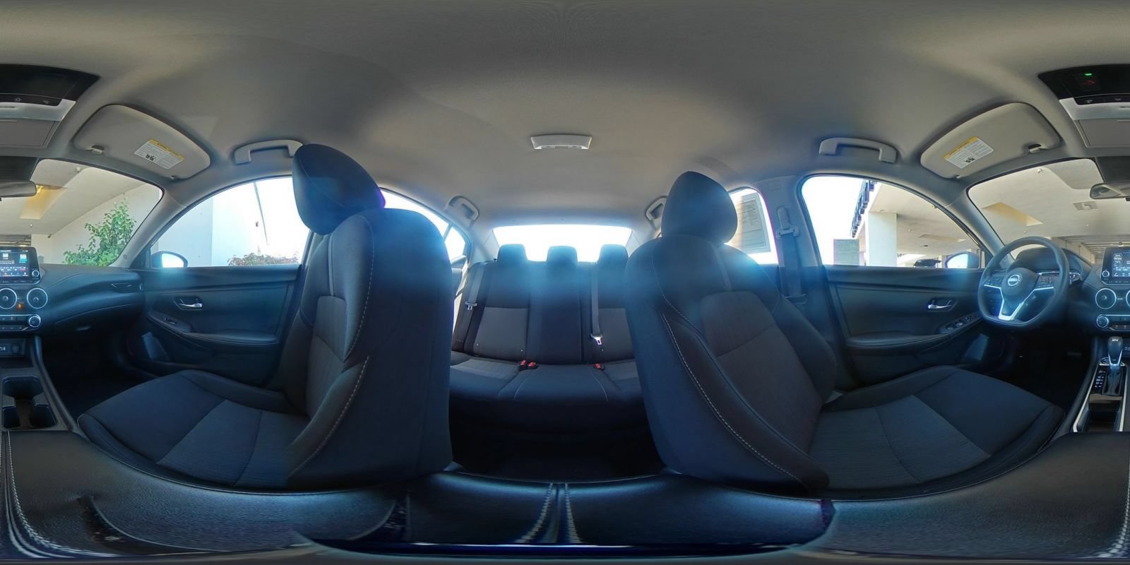 Used 2025 Nissan Sentra SV FWD image 40