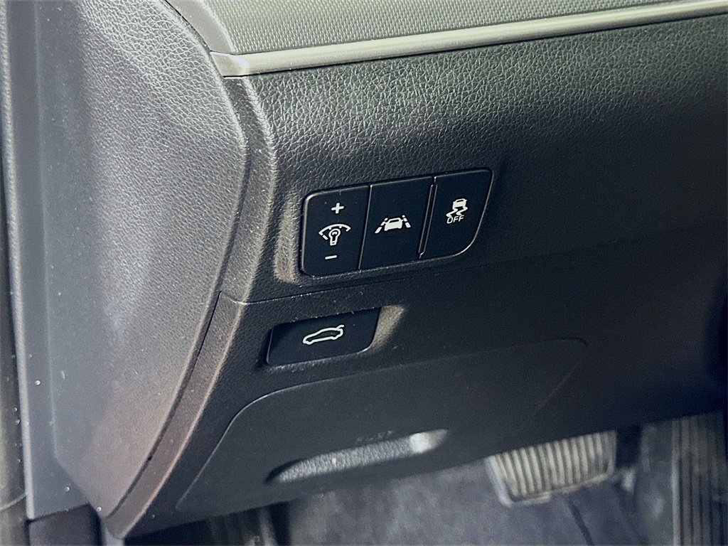 Used 2021 Kia K5 GT-Line image 16