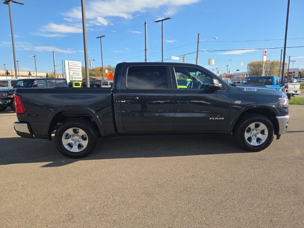 New 2026 RAM 1500 Big Horn AWD/4WD image 9