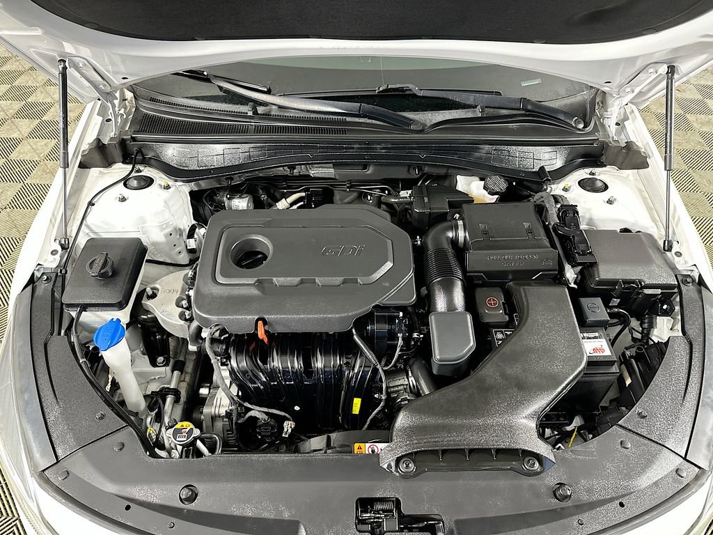 Used 2020 Kia Optima LX image 33